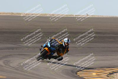 media/Nov-26-2023-TrackXperience (Sun) [[5492a056a2]]/Level 2/Session 2 (Bowl Exit)/